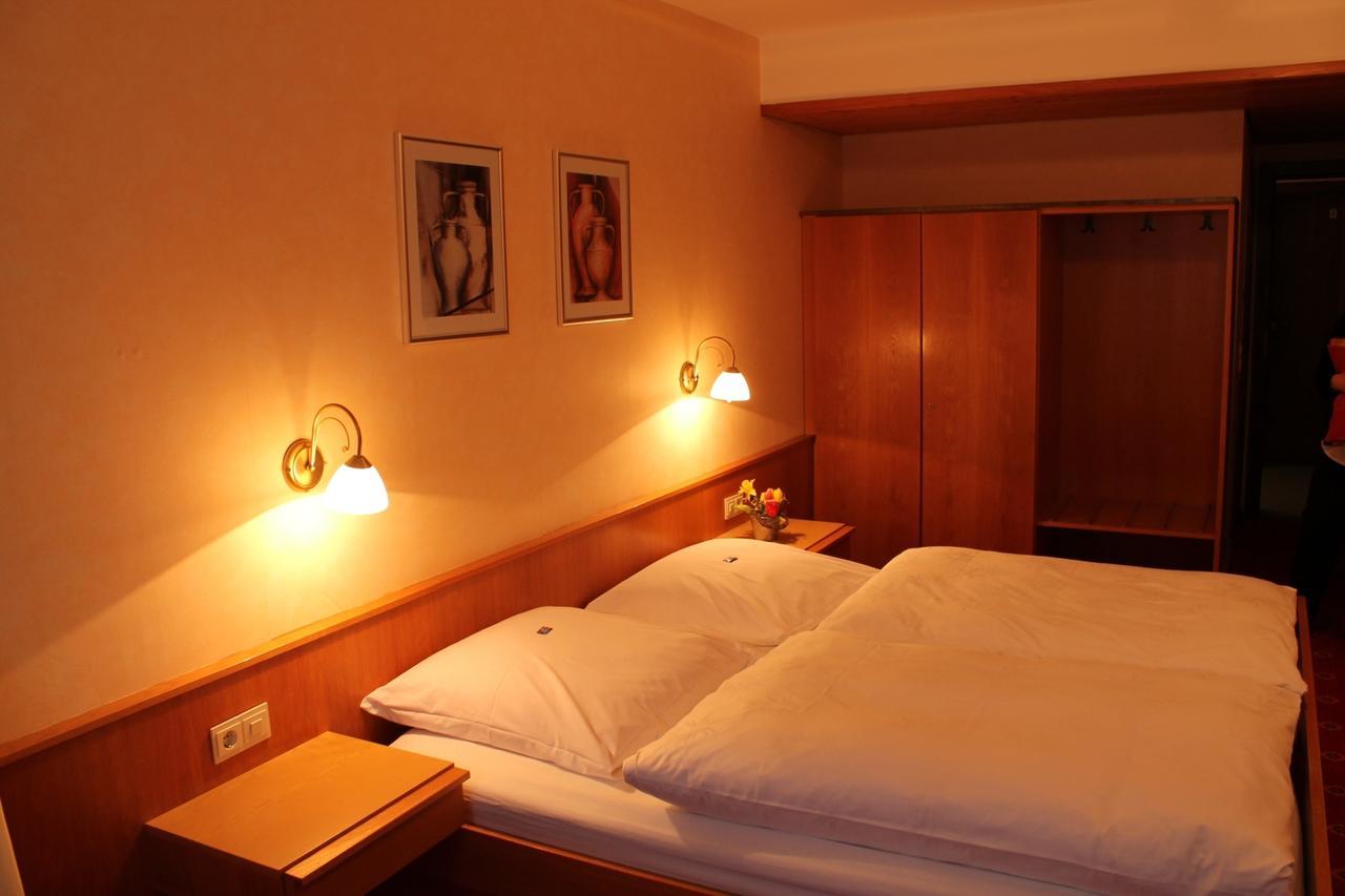 Hotel-Gasthof Zum Hirschen Durrwangen ห้อง รูปภาพ