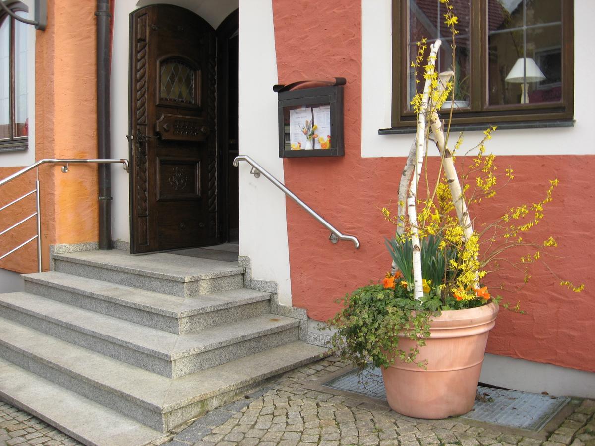 Hotel-Gasthof Zum Hirschen Durrwangen ภายนอก รูปภาพ