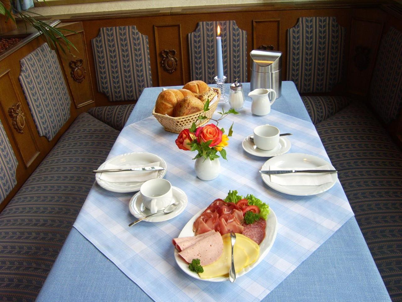 Hotel-Gasthof Zum Hirschen Durrwangen ภายนอก รูปภาพ